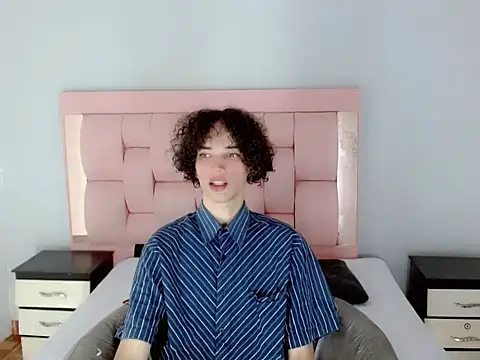 sora jun online show from 4, 4, 2026