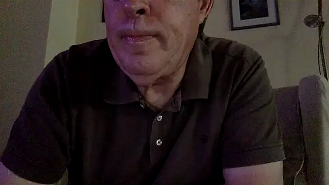 Snapshot of alfredo10011 chatting on 22, 6, 2026 alfredo10011 online show from 22, 6, 2026
