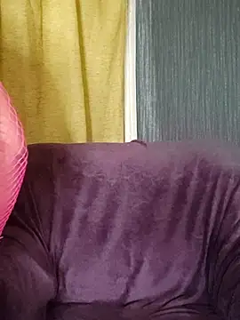 Snapshot of charmoutak_nada chatting on 2, 8, 2026 charmoutak nada online show from 2, 8, 2026