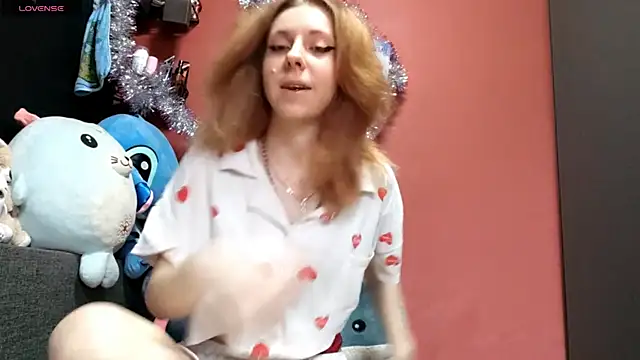 TiaraHenegan online show from 12, 1, 2026