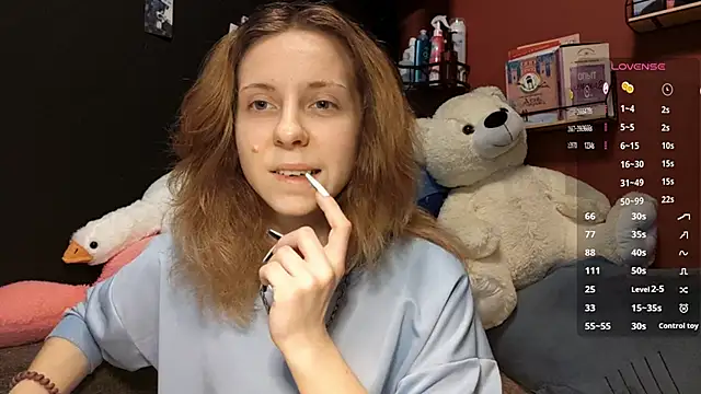 TiaraHenegan online show from 12, 2, 2026