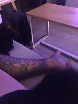 psilocibina22 online show from 11, 3, 2026