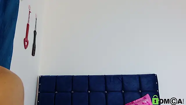 sweet posionx online show from 13, 2, 2026