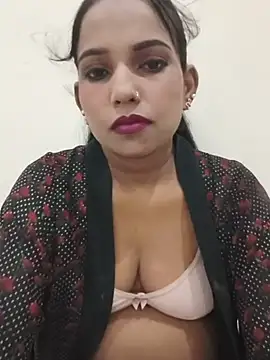 Snapshot of SA-K-SHI chatting on 8, 7, 2026 SA-K-SHI online show from 8, 7, 2026
