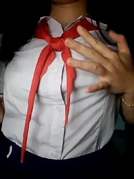 lina loveee online show from 3, 4, 2026