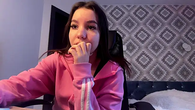 tiffanyrap online show from 8, 1, 2026