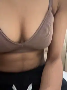 hina 001 online show from 11, 3, 2026