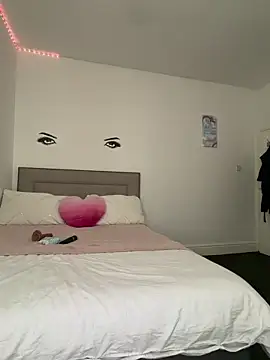 Marisa ass online show from 23, 3, 2026