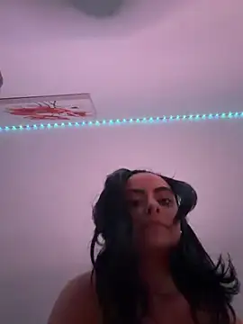 Marisa ass online show from 17, 3, 2026