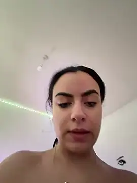 Marisa ass online show from 7, 2, 2026