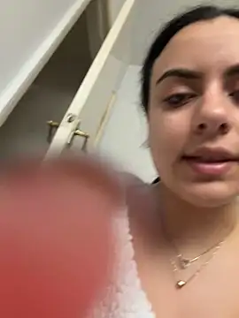 Marisa ass online show from 20, 3, 2026