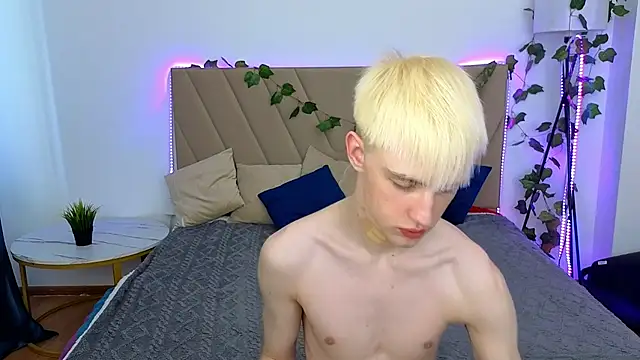 Snapshot of lucidangelok1 chatting on 7, 6, 2026 lucidangelok1 online show from 7, 6, 2026