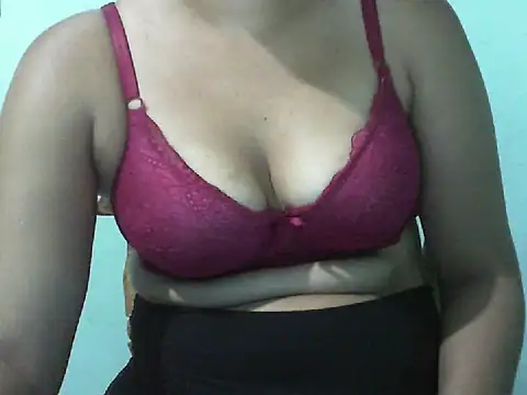 Snapshot of anacarada chatting on 21, 2, 2026 anacarada online show from 21, 2, 2026