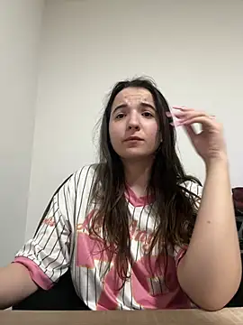 OutsiderMuse online show from 2, 4, 2026