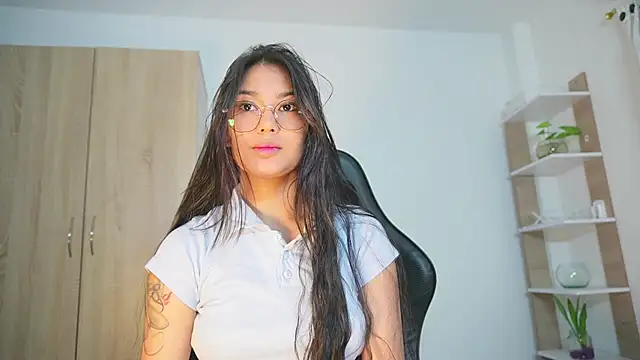 Snapshot of celestes777 chatting on 9, 5, 2026 celestes777 online show from 9, 5, 2026