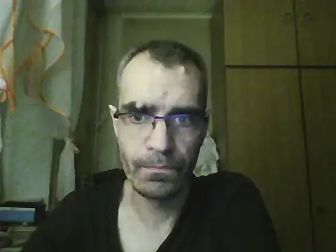 Gattuzoman85 online show from 3, 3, 2026