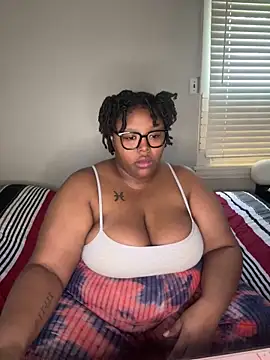 Chocolatebunnyxx96 online show from 20, 4, 2026