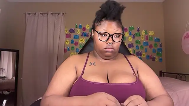 Snapshot of Chocolatebunnyxx96 chatting on 15, 6, 2026 Chocolatebunnyxx96 online show from 15, 6, 2026