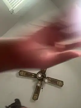 Chocolatebunnyxx96 online show from 19, 4, 2026