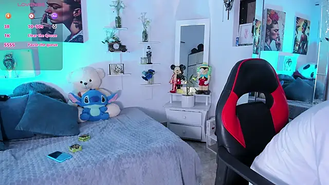 Zury Ramirez online show from 10, 1, 2026