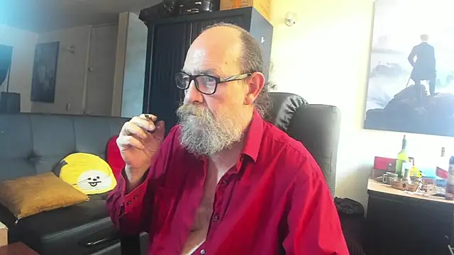 Uncle Hottie online show from 31, 5, 2026