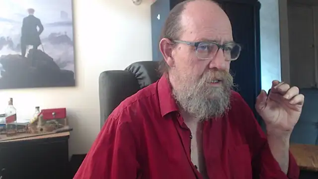 Snapshot of Uncle_Hottie chatting on 29, 6, 2026 Uncle Hottie online show from 29, 6, 2026