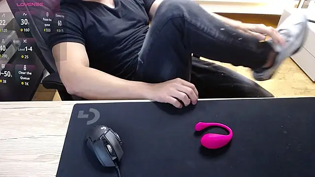 sensualman90 online show from 18, 5, 2026