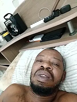 Negaomalinha1 online show from 6, 1, 2026