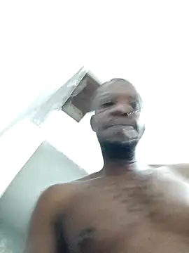 Negaomalinha1 online show from 15, 2, 2026