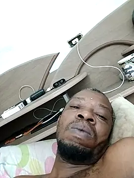 Negaomalinha1 online show from 15, 2, 2026