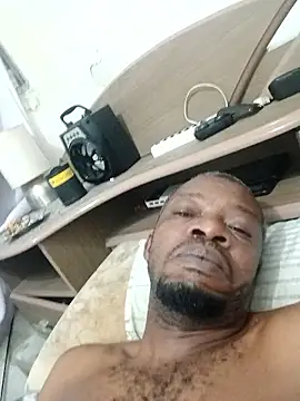 Negaomalinha1 online show from 9, 1, 2026