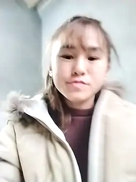 Sexy-girl123 online show from 10, 2, 2026