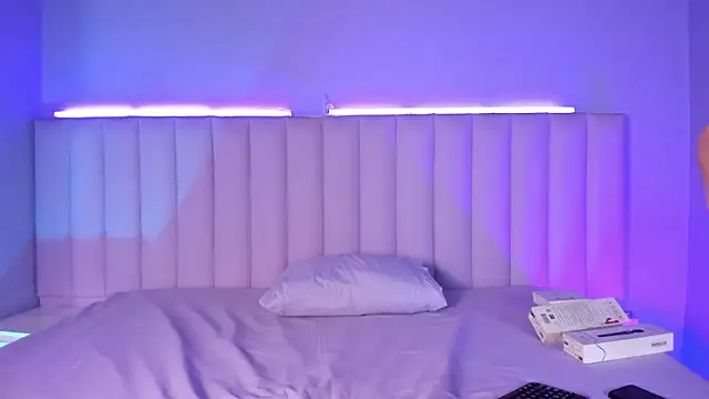 Denightjones online show from 4, 4, 2026