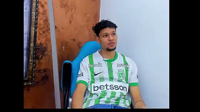 Lucas hot 20 online show from 6, 3, 2026