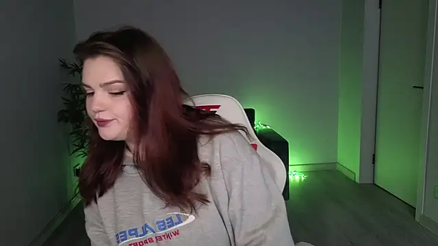 MilkyPop  online show from 7, 4, 2026