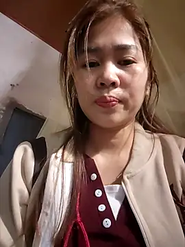 Snapshot of Comebaby-077 chatting on 15, 1, 2026 Comebaby-077 online show from 15, 1, 2026