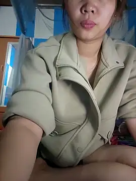 Snapshot of Comebaby-077 chatting on 1, 2, 2026 Comebaby-077 online show from 1, 2, 2026