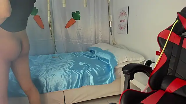 julian xx online show from 8, 4, 2026