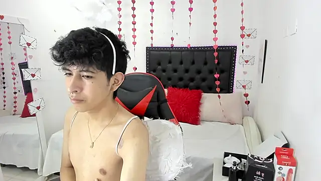 julian xx online show from 22, 2, 2026