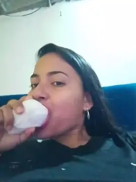 Snapshot of Maliha_21 chatting on 18, 6, 2026 Maliha 21 online show from 18, 6, 2026