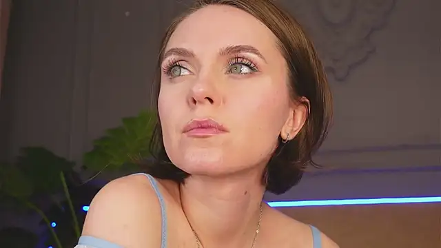 Lil  Fleur online show from 27, 2, 2026