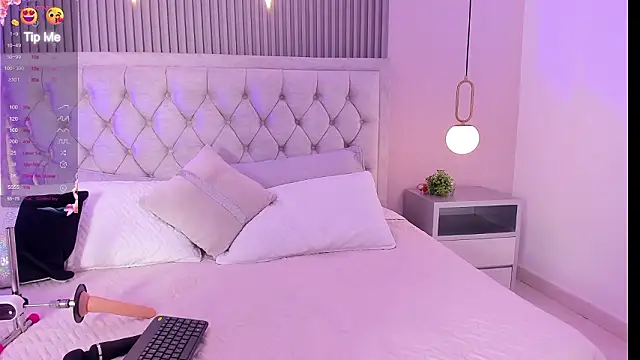 Mia dolls18 online show from 25, 2, 2026