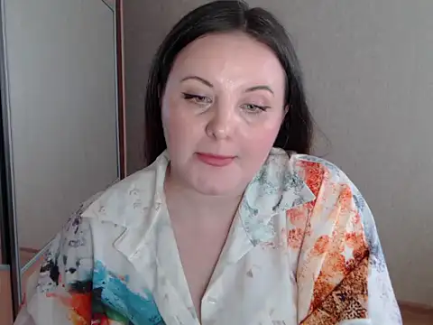 Sabrina Weaver online show from 4, 3, 2026