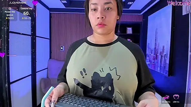 ThaliaBrookss  online show from 18, 2, 2026