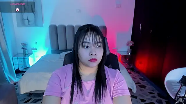 ThaliaBrookss  online show from 6, 7, 2026