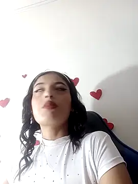 honeyluxe  online show from 15, 2, 2026