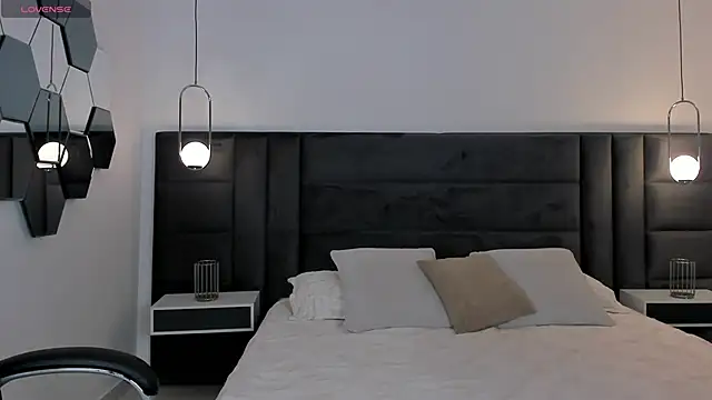 KayraLanne online show from 20, 4, 2026