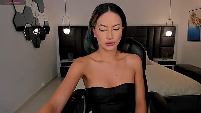 KayraLanne online show from 25, 4, 2026