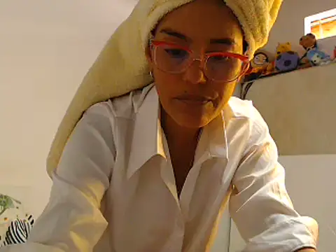 Elizabeth manzon online show from 16, 7, 2026