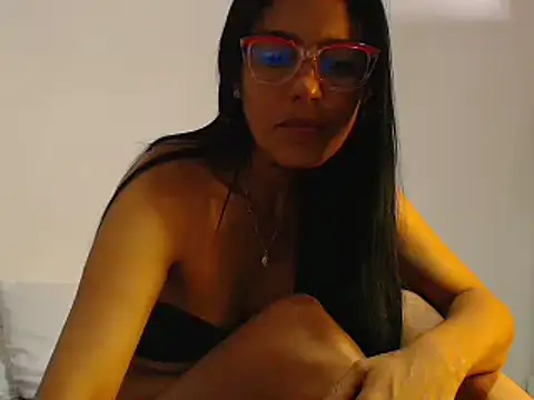 Snapshot of Elizabeth_manzon chatting on 24, 5, 2026 Elizabeth manzon online show from 24, 5, 2026